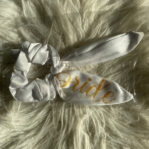 Bride Hair Tie